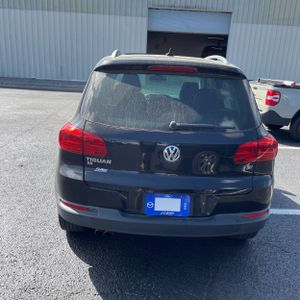VOLKSWAGEN TIGUAN 2.0T SE - 7