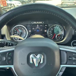 صورة مصغرة 39 لـ 2022 RAM 1500 BIG HORN
