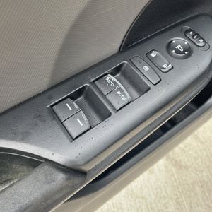 صورة مصغرة 72 لـ 2016 Honda CIVIC LX