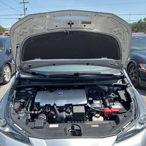 2021 Toyota PRIUS LE — миниатюра 39