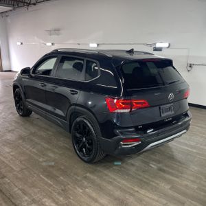 VOLKSWAGEN TAOS SE 4MOTION - 5