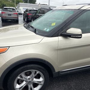 FORD EXPLORER LIMITED - 2