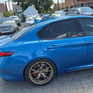 2018 ALFA Romeo GIULIA QUADRIFOGLIO — фото 9
