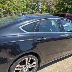 FORD FUSION TITANIUM - 9