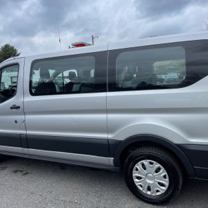 FORD TRANSIT 150 XL - 6