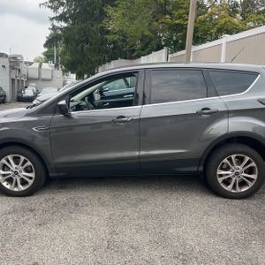 2017 FORD ESCAPE SE 照片 4