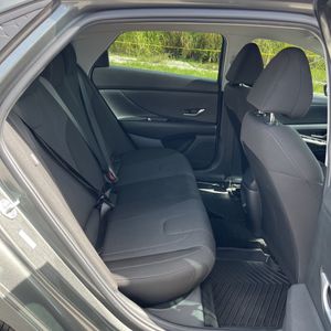 صورة مصغرة 35 لـ 2024 Hyundai ELANTRA SE