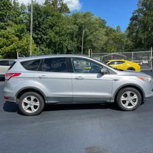 صورة 10 لـ 2013 FORD ESCAPE SE