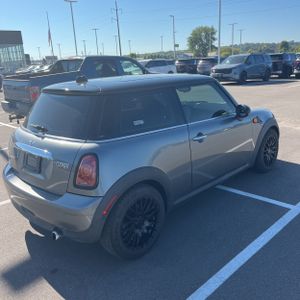 صورة 8 لـ 2010 MINI COOPER BASE