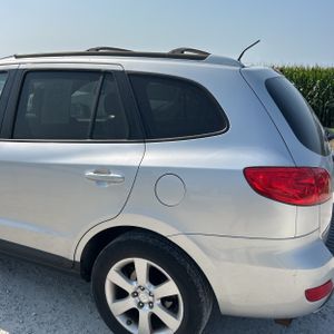 صورة 6 لـ 2009 Hyundai SANTA FE SE