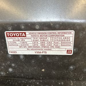 صورة مصغرة 49 لـ 2026 Toyota SEQUOIA SR5