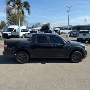 FORD MAVERICK XLT - 10