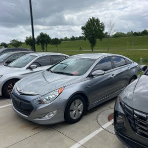 HYUNDAI SONATA HYBRID BASE - 1