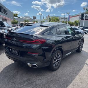 صورة 8 لـ 2024 BMW X6 XDRIVE40I