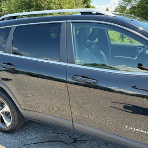 2019 JEEP CHEROKEE LIMITED — фото 9