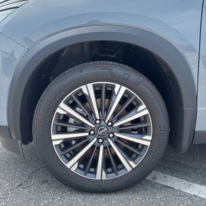 2026 Nissan PATHFINDER PLATINUM — миниатюра 17