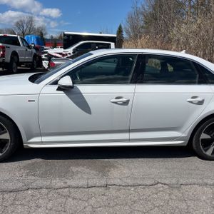 AUDI A4 2.0T PREMIUM - 4