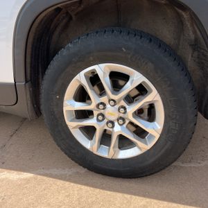 2018 Chevrolet TRAVERSE LT CLOTH thumbnail 18