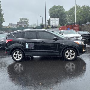صورة 10 لـ 2014 FORD ESCAPE TITANIUM