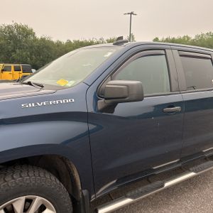 2020 Chevrolet SILVERADO 1500 CUSTOM — фото 2