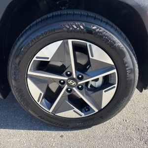 2025 Hyundai TUCSON SEL — фото 20