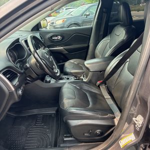 2021 JEEP CHEROKEE LATITUDE LUX thumbnail 32