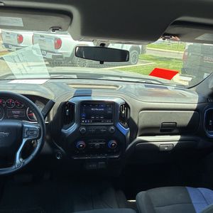 2019 Chevrolet SILVERADO 1500 RST — миниатюра 40