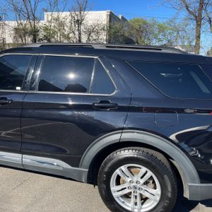 FORD EXPLORER XLT - 6