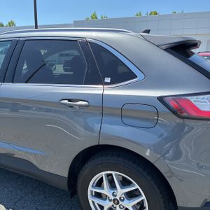 FORD EDGE SEL - 6