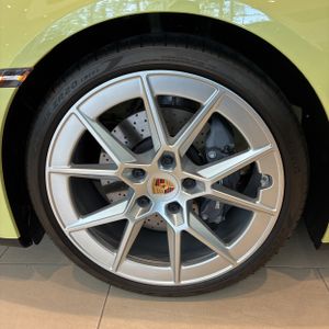 2025 Porsche 911 CARRERA 缩略图 17