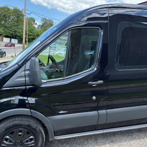 FORD TRANSIT 350 XLT - 4