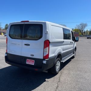 FORD TRANSIT 250 - 8