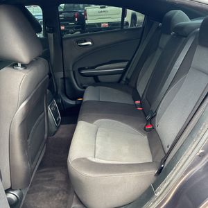 2017 Dodge CHARGER SE — миниатюра 33
