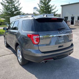 FORD EXPLORER XLT - 5