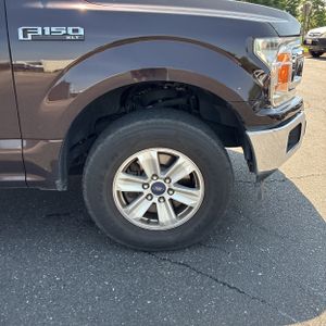 صورة مصغرة 20 لـ 2018 FORD F-150 XLT