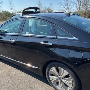 HYUNDAI SONATA HYBRID LIMITED - 6