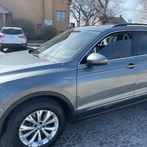 VOLKSWAGEN TIGUAN 2.0T SE 4MOTION - 2