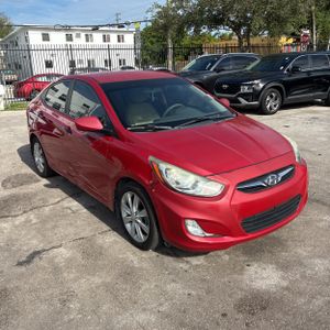 2013 Hyundai ACCENT GLS — миниатюра 12