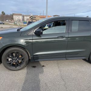 Ford Edge SE - 4
