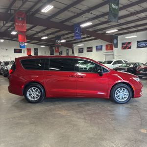 CHRYSLER PACIFICA SELECT - 10