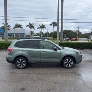 SUBARU FORESTER 2.5I PREMIUM - 10