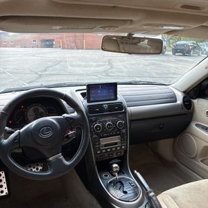 2001 Lexus IS 300 BASE — фото 35
