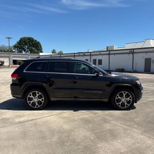 Jeep Grand Cherokee Sterling Edition - 10