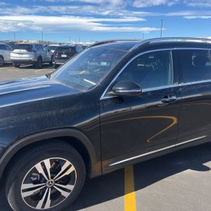 MERCEDES-BENZ GLB - 2