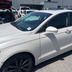 FORD FUSION TITANIUM - 2