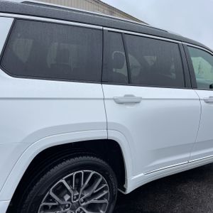 JEEP GRAND CHEROKEE L SUMMIT RESERVE - 9