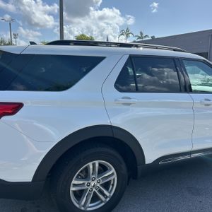 2024 FORD EXPLORER XLT — фото 9