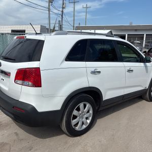 2013 KIA SORENTO LX — фото 8