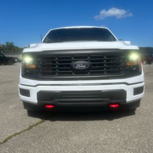 صورة 12 لـ 2025 FORD F-150 XL