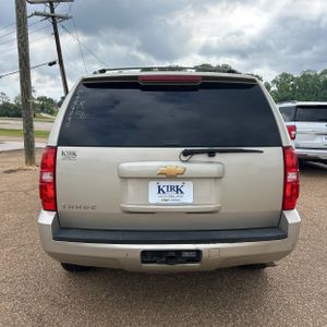 CHEVROLET TAHOE LS - 7